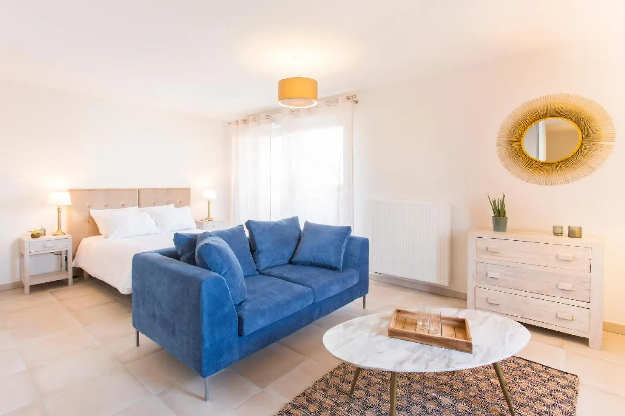 Appart hôtel Zenao Appart'hotel Villeneuve les Avignon