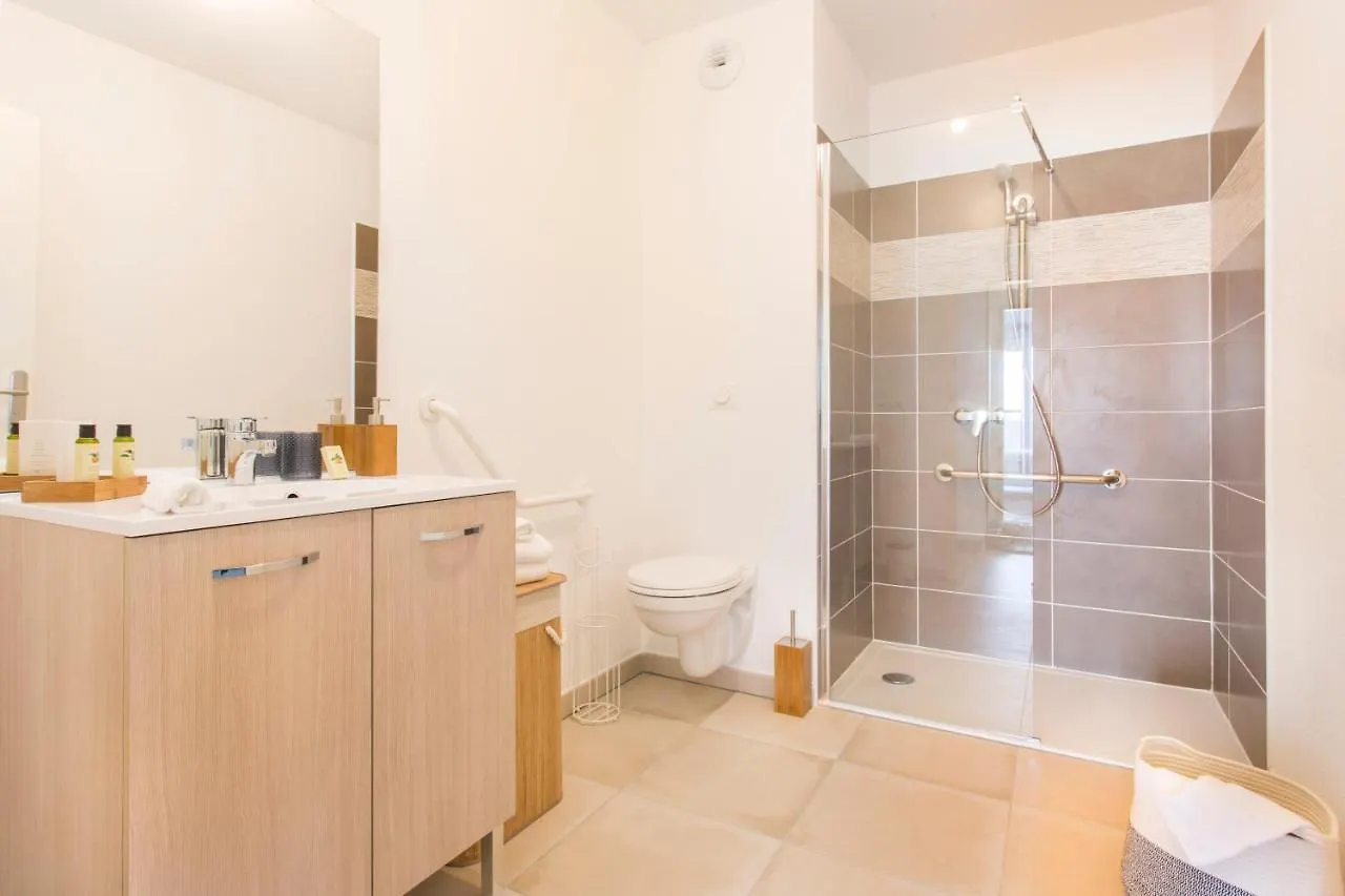 Zenao Appart'hotel Villeneuve les Avignon