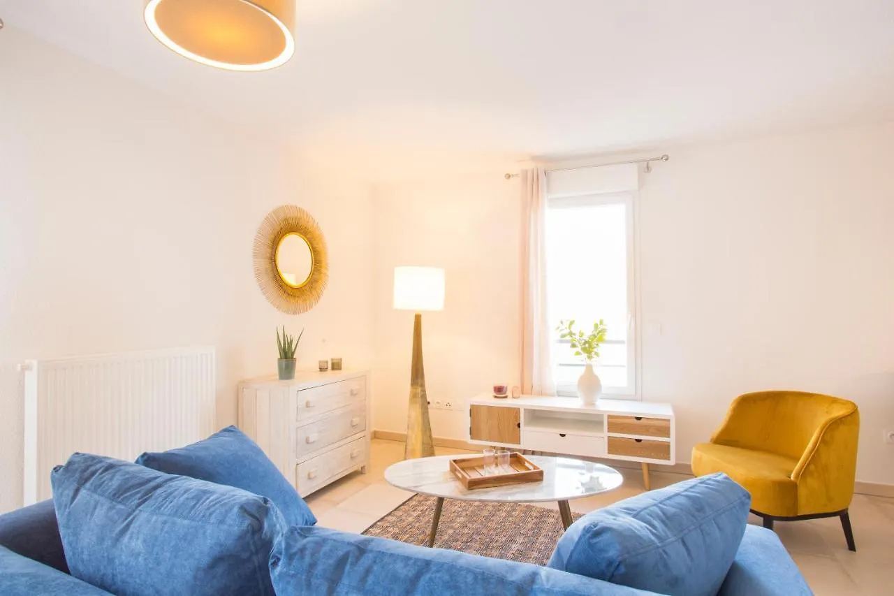 Aparthotel Zenao Appart'Hotels Villeneuve-Les-Avignon