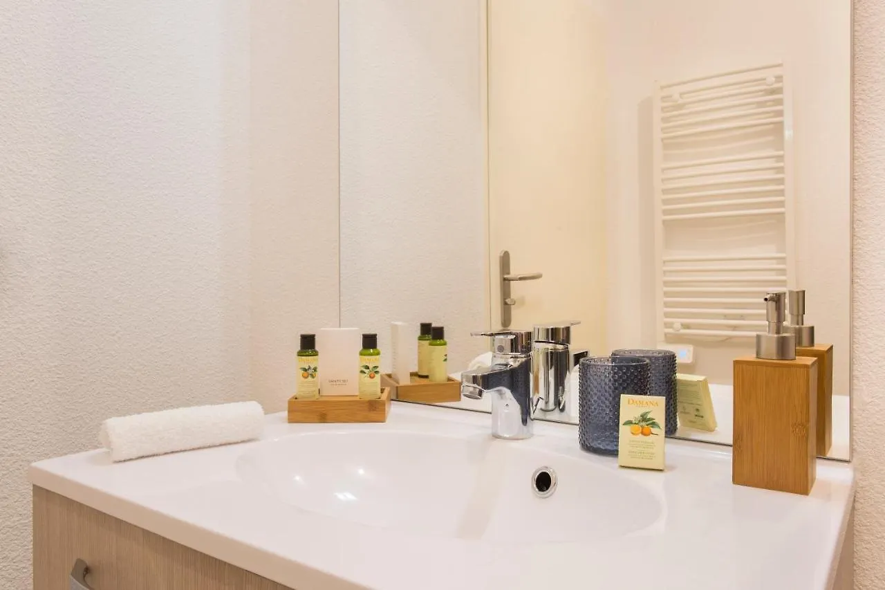 Zenao Appart'Hotels Villeneuve-Les-Avignon Aparthotel