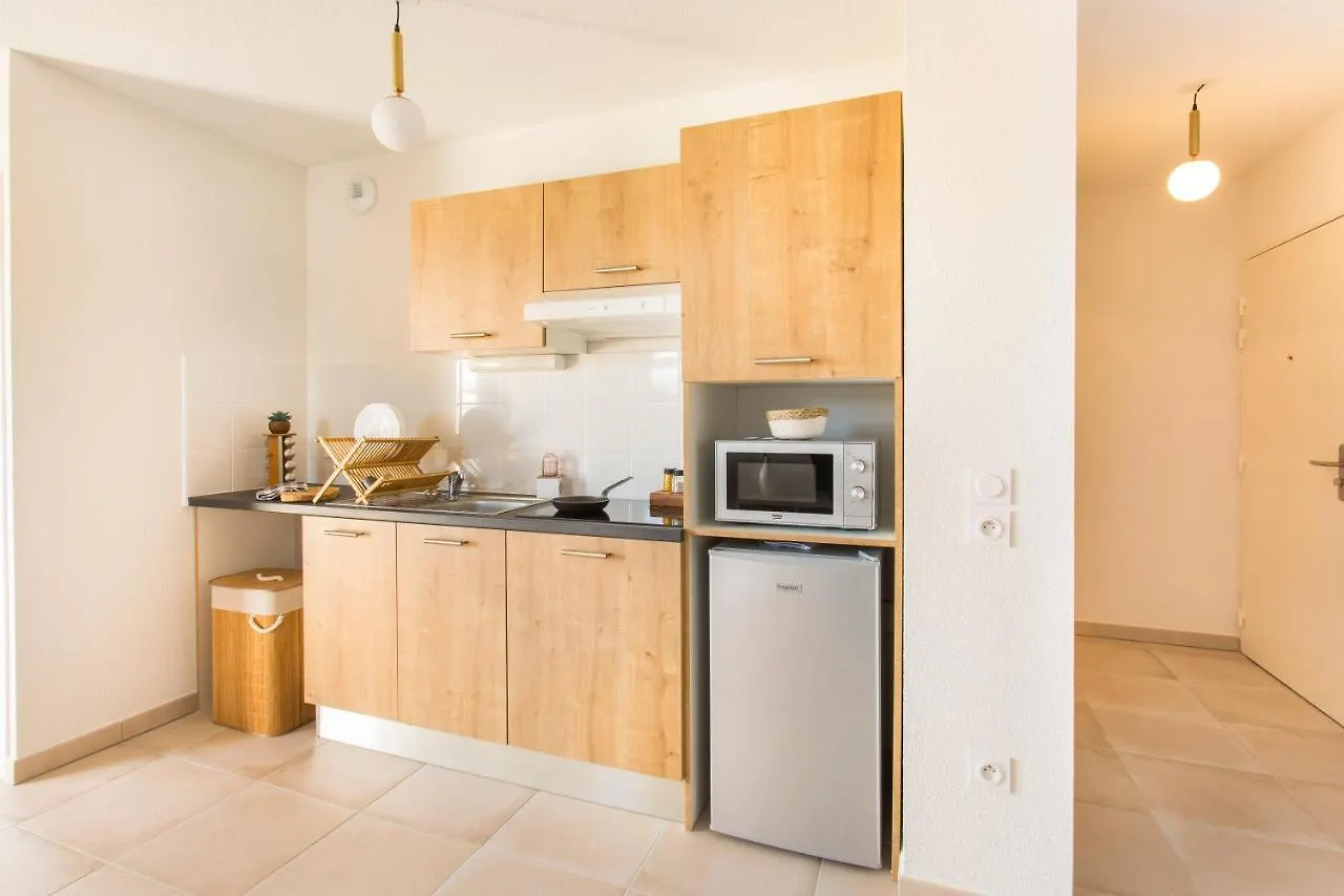 Zenao Appart'Hotels Villeneuve-Les-Avignon Aparthotel